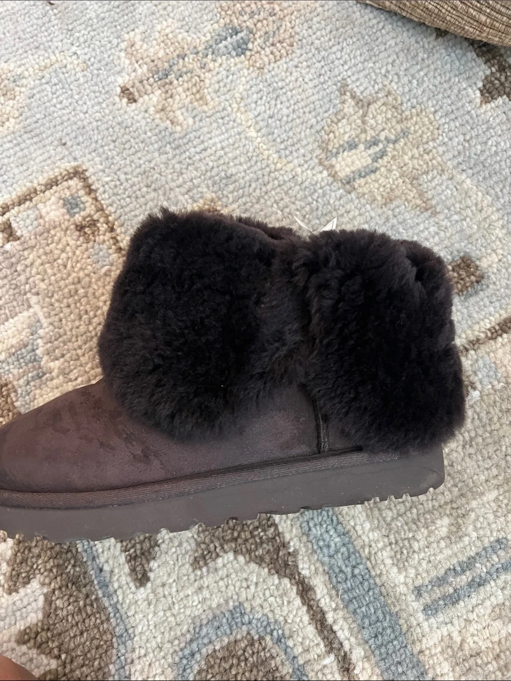 UGG short boot